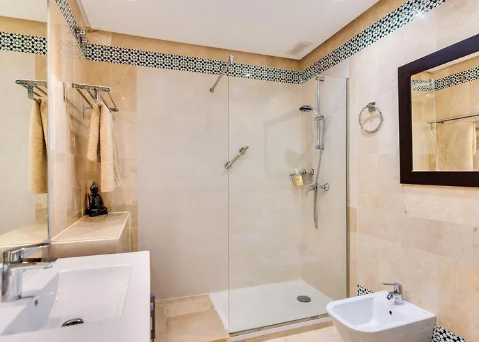 Beachside Puerto Banus Luxury Aprt3 Apartment *